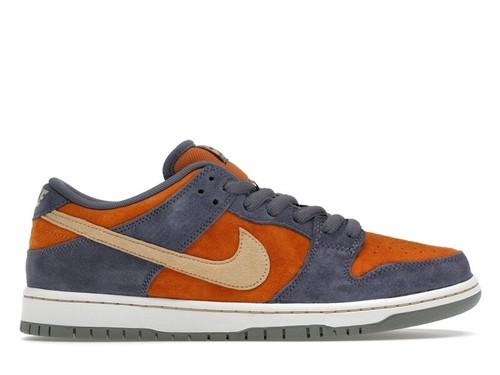 Nike Dunk SB Low Light Carbon Monarch - HF3063-002 EU 46 оранжевый